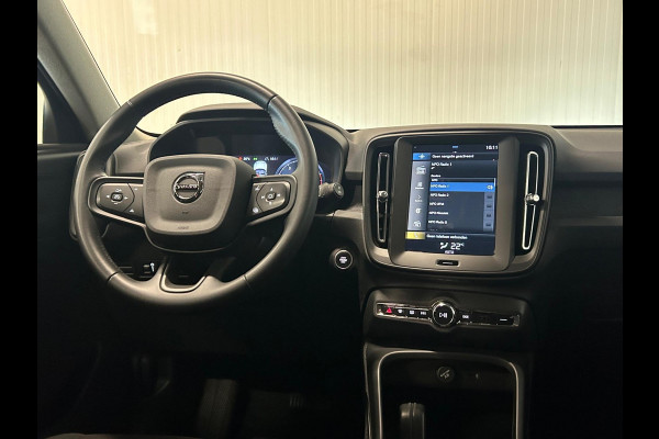 Volvo XC40 1.5 T2 Momentum Core | CARPLAY | ESC | PARK ASSISTANT