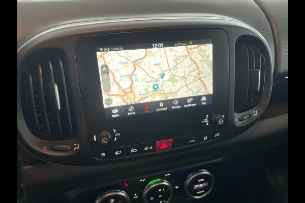 Fiat 500L 0.9 TwinAir Cross Àchteruitrijcamera - Airco - Cruise control - Parkeersensor achter - Navigatiesysteem full map - Bluetooth - Licht metalen velgen 16 inch - Mistlampen voor - Radio - Start/stop systeem - Stuu