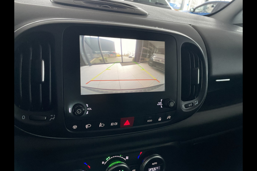 Fiat 500L 0.9 TwinAir Cross Àchteruitrijcamera - Airco - Cruise control - Parkeersensor achter - Navigatiesysteem full map - Bluetooth - Licht metalen velgen 16 inch - Mistlampen voor - Radio - Start/stop systeem - Stuu