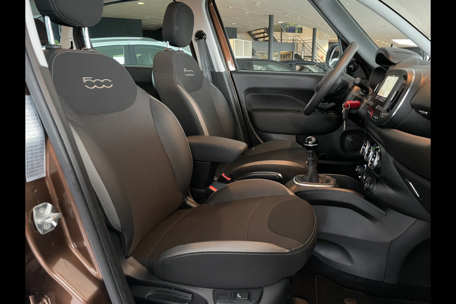 Fiat 500L 0.9 TwinAir Cross Àchteruitrijcamera - Airco - Cruise control - Parkeersensor achter - Navigatiesysteem full map - Bluetooth - Licht metalen velgen 16 inch - Mistlampen voor - Radio - Start/stop systeem - Stuu