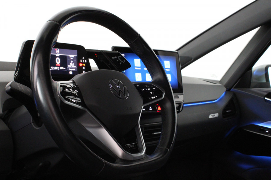 Volkswagen ID.3 First Plus 58 kWh Trekhaak / Camera / Matrix-LED / Stuurwiel verwarmd