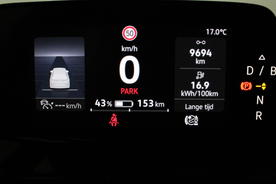 Volkswagen ID.3 First Plus 58 kWh Trekhaak / Camera / Matrix-LED / Stuurwiel verwarmd
