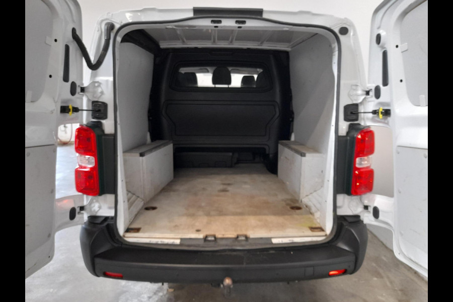 Opel Vivaro 2.0 CDTI L3H1 145PK Dubbele Cabine Edition Navigatie Trekhaak Cruise control Airco