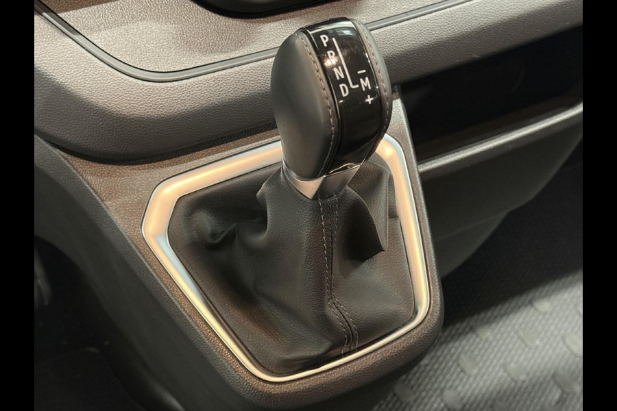 Renault Trafic 2.0 DCI 150PK L2H1 Dubbele Cabine Work Edition Airco Cruise Control Navi Parkeersensoren Voor & Achter Camera