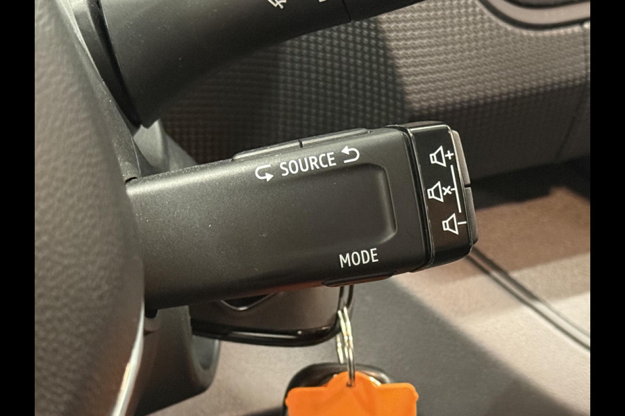 Renault Trafic 2.0 DCI 150PK L2H1 Dubbele Cabine Work Edition Airco Cruise Control Navi Parkeersensoren Voor & Achter Camera