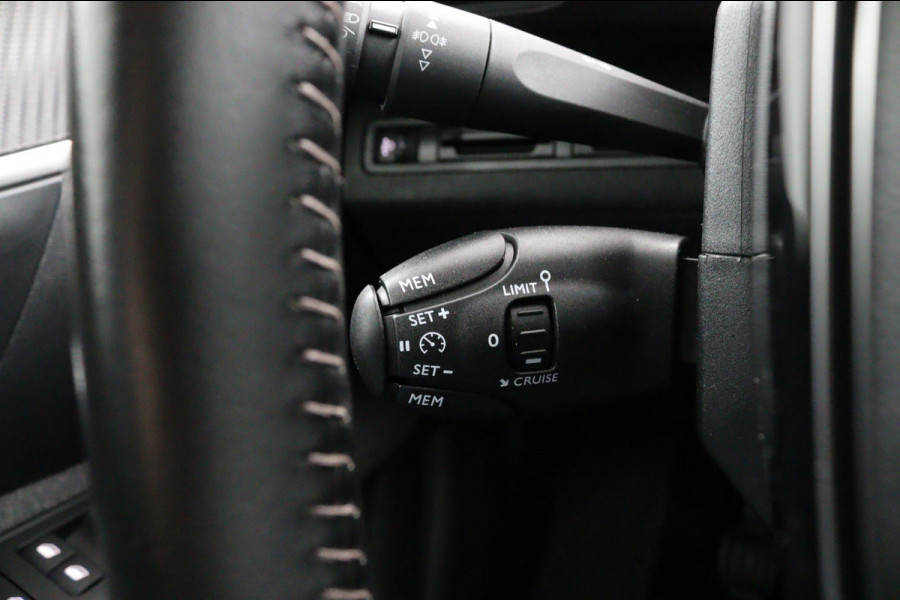 Peugeot 3008 1.2 *130PK*ECC*CRUISE*NAVI*