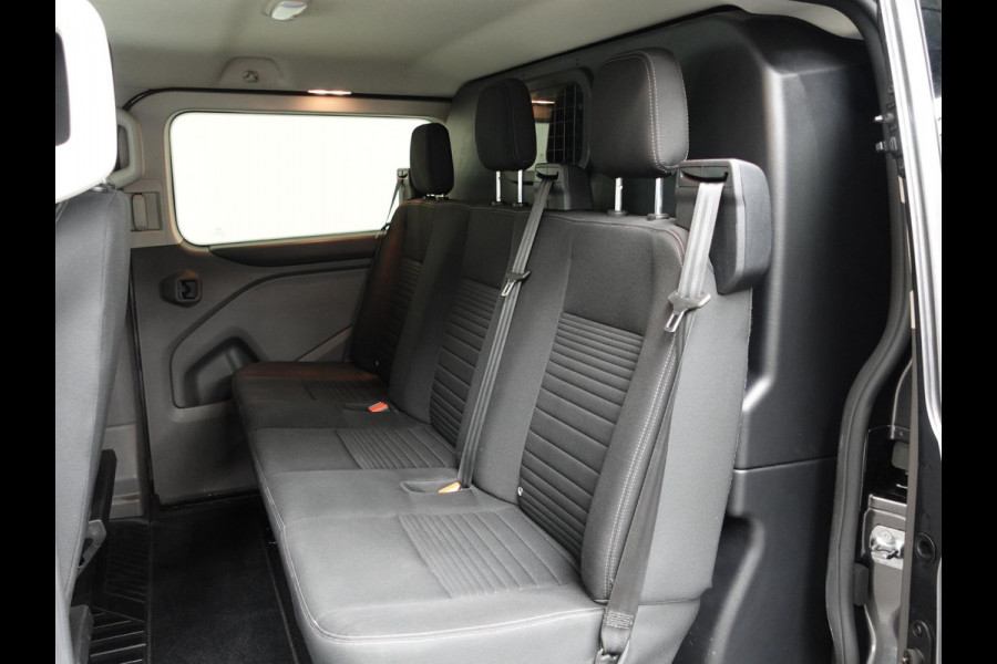 Ford Transit Custom 300 2.0 TDCI L2H1 Limited Dubbele Cabine Automaat Navigatie Airco 2 Schuifdeuren Trekhaak PDC  Carplay  DAB