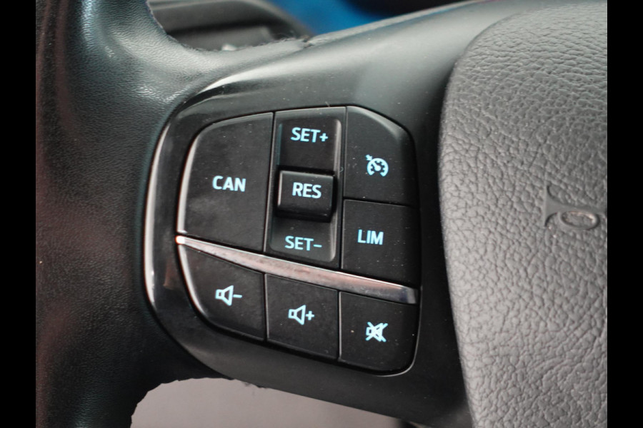 Ford Transit Custom 300 2.0 TDCI L2H1 Limited Dubbele Cabine Automaat Navigatie Airco 2 Schuifdeuren Trekhaak PDC  Carplay  DAB