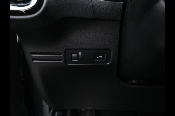 Volvo C40 Recharge Twin Intro Edition 78 kWh AWD [ 3-Fase ] {SOH-87%} (INCL-BTW) Aut. *HEATPUMP | PANO | LEATHER-ALCANTARA | DIGI-COCKPIT | FULL-LED | HARMAN/KARDON | TOPVIEW | NAVI-FULLMAP | ECC | PDC | KEYLESS | HEATED-SPORTSEATS | TOWBAR | PRIVACY-GLASS | 20