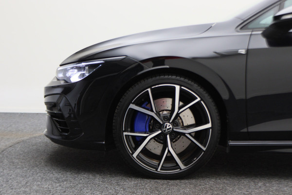 Volkswagen Golf 2.0 TSI R 4Motion Panoramadak, Akrapovic, Head-Up, IQ, ACC, H&K Sound, 19"