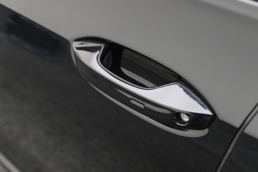 Volkswagen Golf 2.0 TSI R 4Motion Panoramadak, Akrapovic, Head-Up, IQ, ACC, H&K Sound, 19"