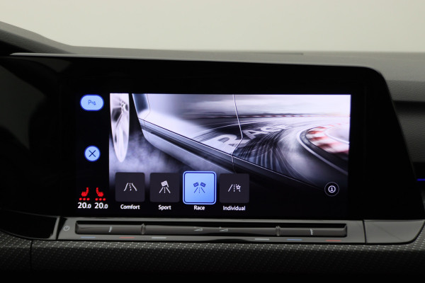 Volkswagen Golf 2.0 TSI R 4Motion Panoramadak, Akrapovic, Head-Up, IQ, ACC, H&K Sound, 19"