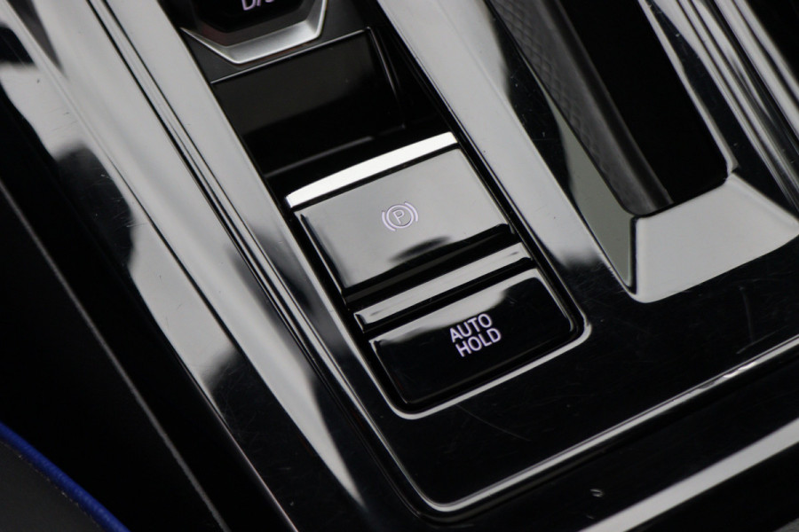 Volkswagen Golf 2.0 TSI R 4Motion Panoramadak, Akrapovic, Head-Up, IQ, ACC, H&K Sound, 19"