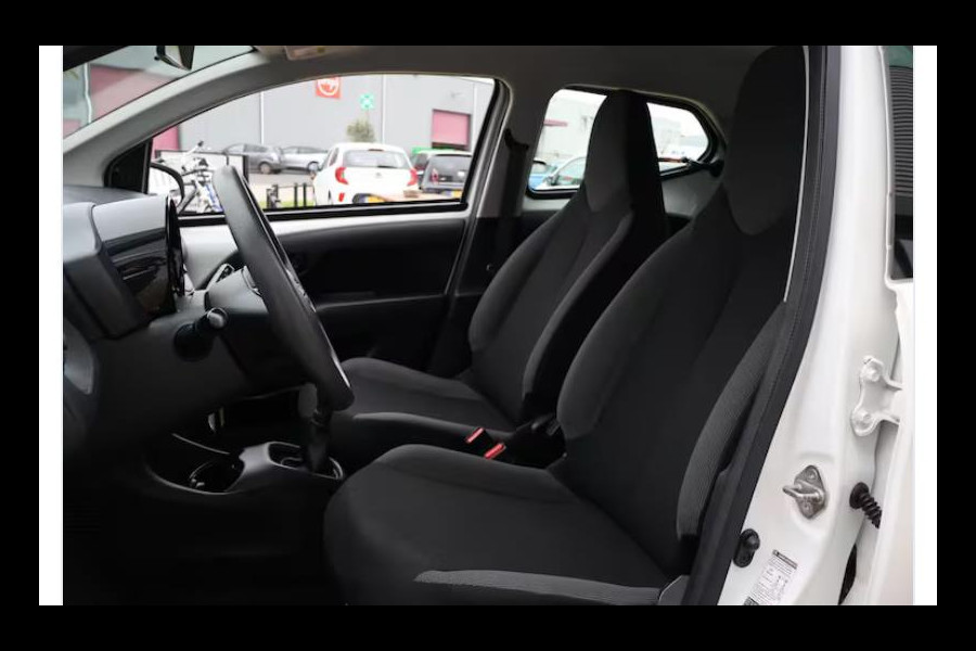 Toyota Aygo 1.0 VVT-i 5-DEURS/75900KM/AIRCO/CRUISE/BLUETHOOT