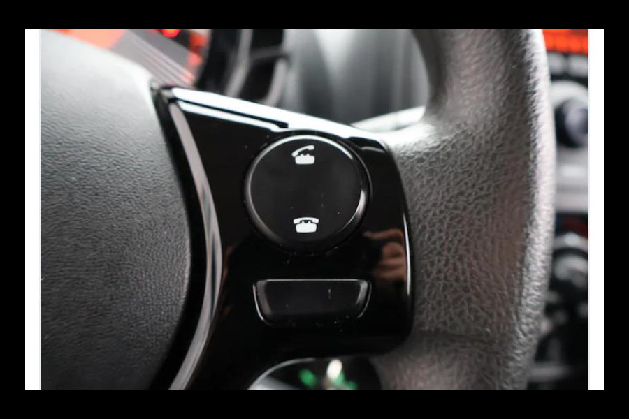 Toyota Aygo 1.0 VVT-i 5-DEURS/75900KM/AIRCO/CRUISE/BLUETHOOT