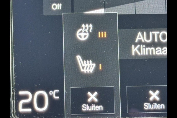 Volvo V60 2.0 B3 Momentum Advantage Automaat Comfortpack Adaptive cruise Climate control Leer Full LED Dodehoekdetectie