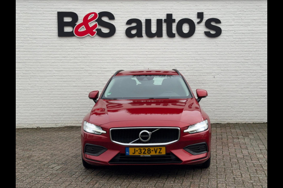Volvo V60 2.0 B3 Momentum Advantage Automaat Comfortpack Adaptive cruise Climate control Leer Full LED Dodehoekdetectie