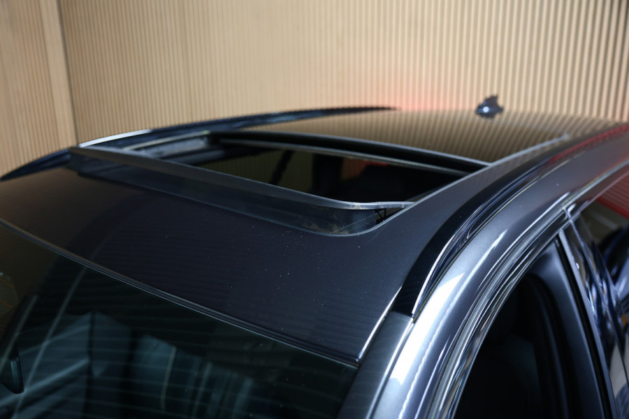 BMW 5 Serie Touring 530i xDrive M-Sport PANO HUD ACC CAM AMBIENT TRKH '21