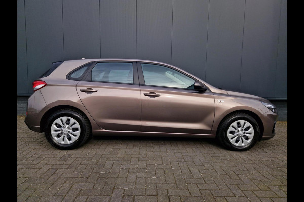 Hyundai i30 1.5 T-GDi MHEV