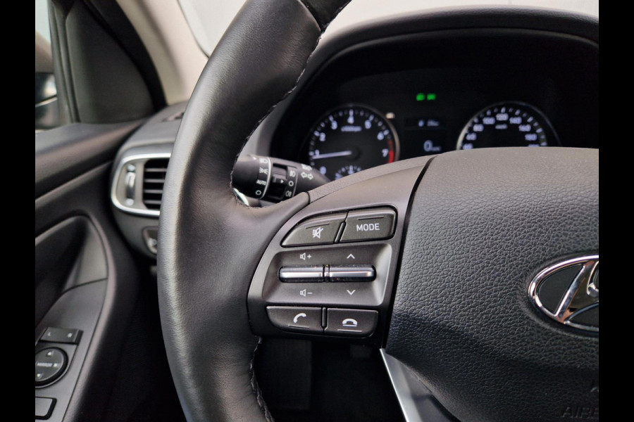 Hyundai i30 1.5 T-GDi MHEV