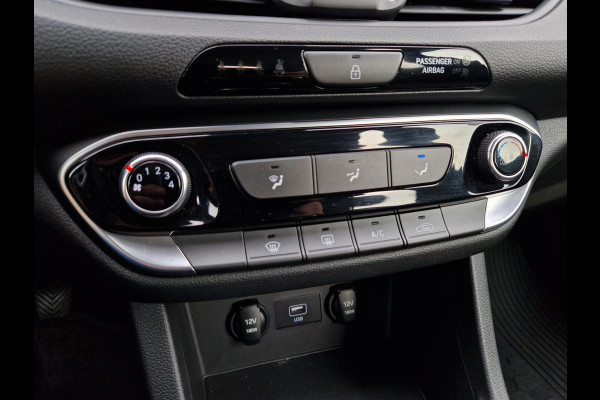 Hyundai i30 1.5 T-GDi MHEV