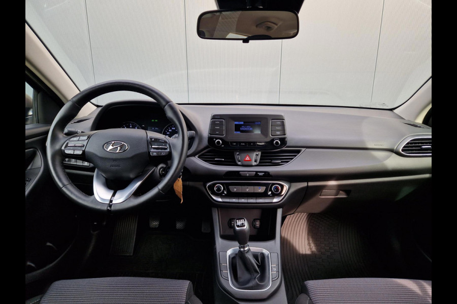 Hyundai i30 1.5 T-GDi MHEV