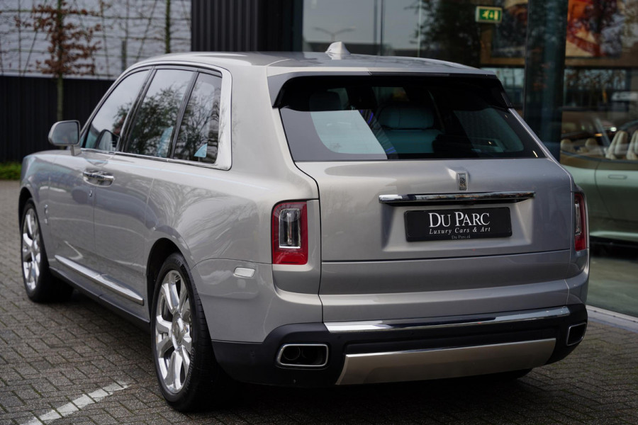 Rolls-Royce Cullinan 6.75 V12 / Bespoke Audio / Starlight / Twin-Coachline