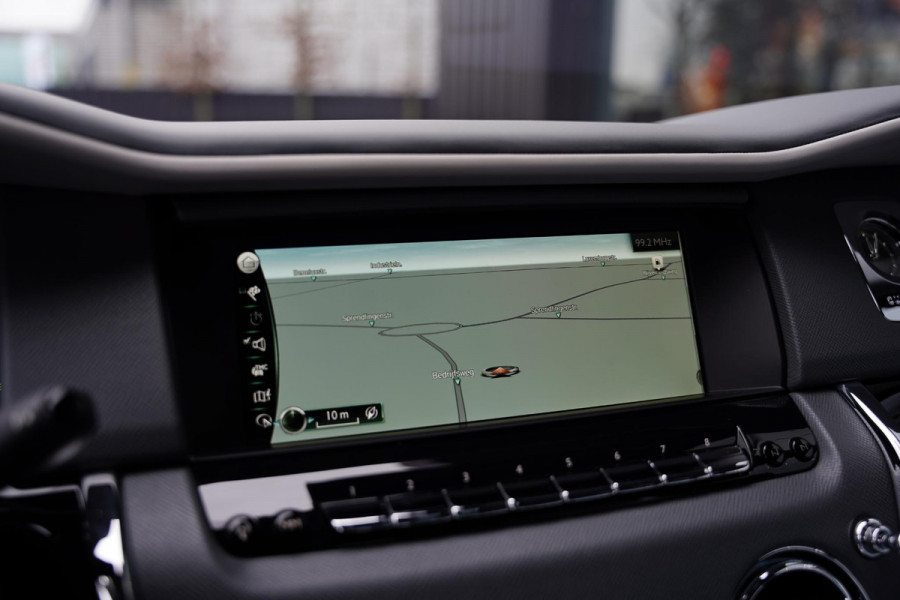 Rolls-Royce Cullinan 6.75 V12 / Bespoke Audio / Starlight / Twin-Coachline