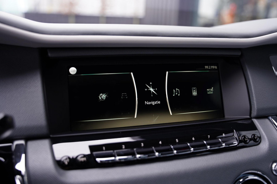 Rolls-Royce Cullinan 6.75 V12 / Bespoke Audio / Starlight / Twin-Coachline