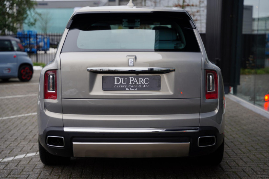 Rolls-Royce Cullinan 6.75 V12 / Bespoke Audio / Starlight / Twin-Coachline