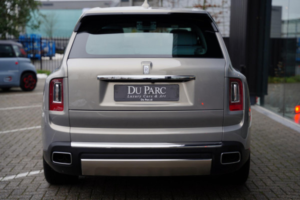 Rolls-Royce Cullinan 6.75 V12 / Bespoke Audio / Starlight / Twin-Coachline