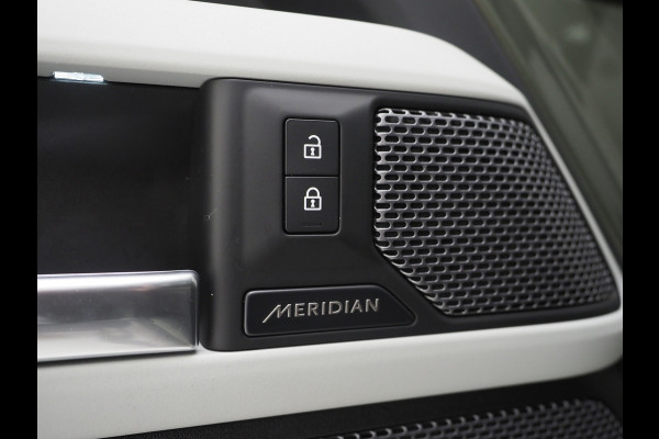 Land Rover Defender 110 2.0 P400e Urban Look | Panoramadak | Black Pack | Luchtvering | Meridian | 360 | Adaptive Cruise