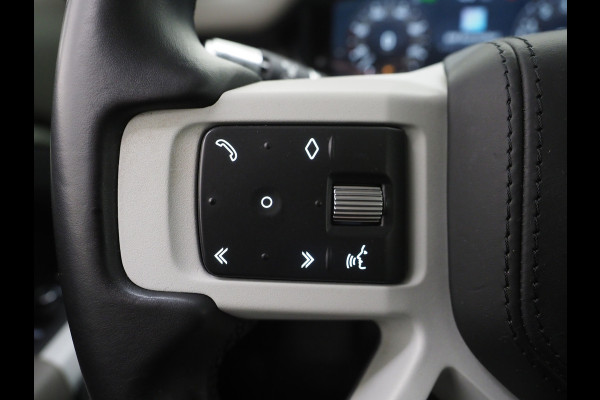 Land Rover Defender 110 2.0 P400e Urban Look | Panoramadak | Black Pack | Luchtvering | Meridian | 360 | Adaptive Cruise