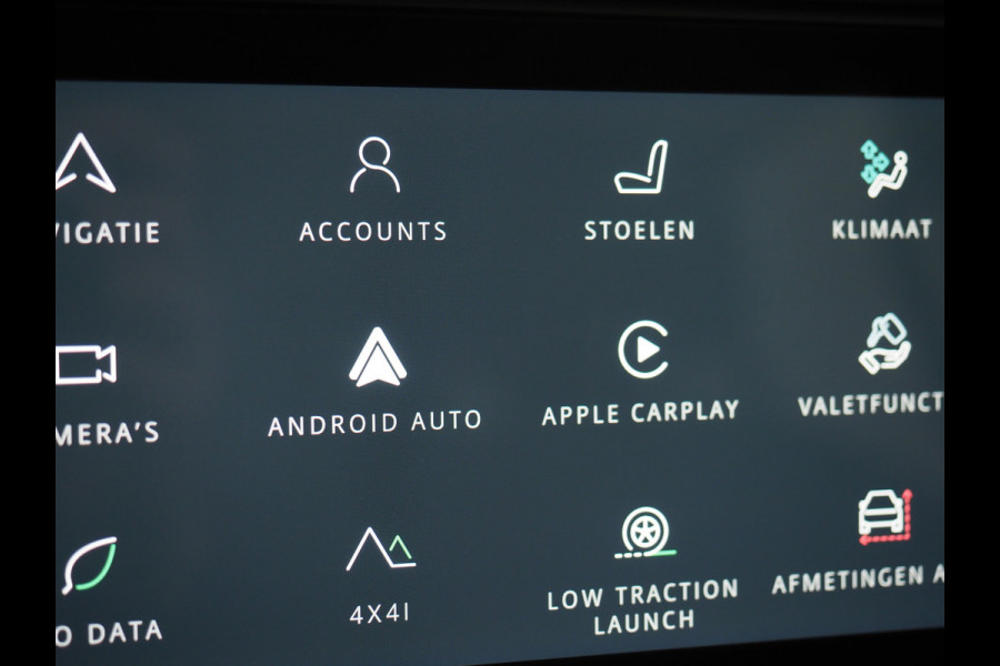 Land Rover Defender 110 2.0 P400e Urban Look | Panoramadak | Black Pack | Luchtvering | Meridian | 360 | Adaptive Cruise