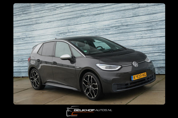 Volkswagen ID.3 First Max 58 kWh Pano Trekhaak Carplay Cam