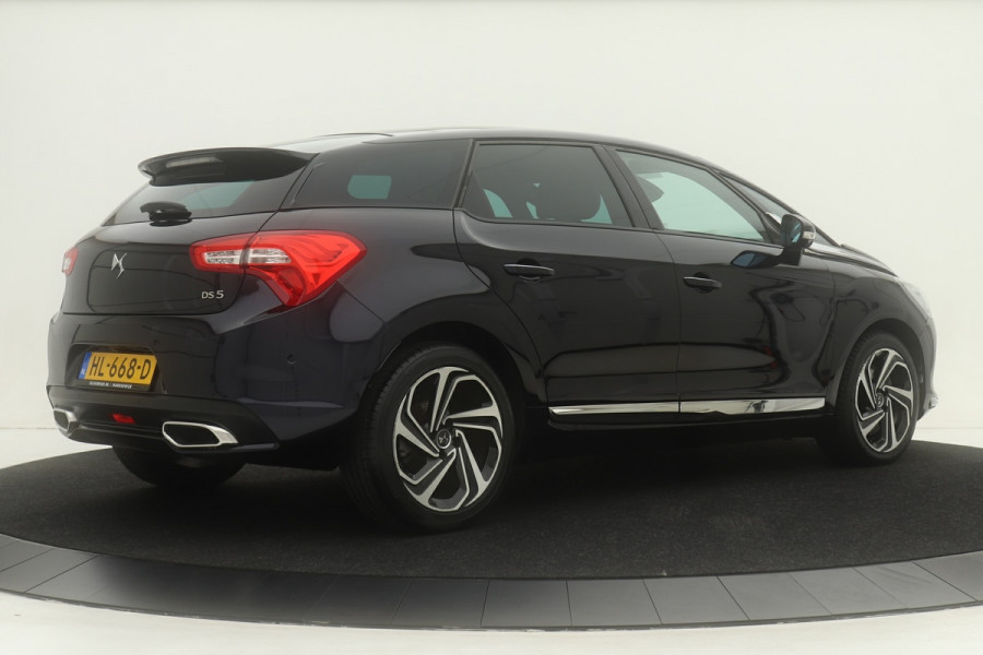 Citroën DS5 2.0 BlueHDi Executive | Panoramadak | Xenon | Sideassist | Premium leder | Climate control | Stoelverwarming