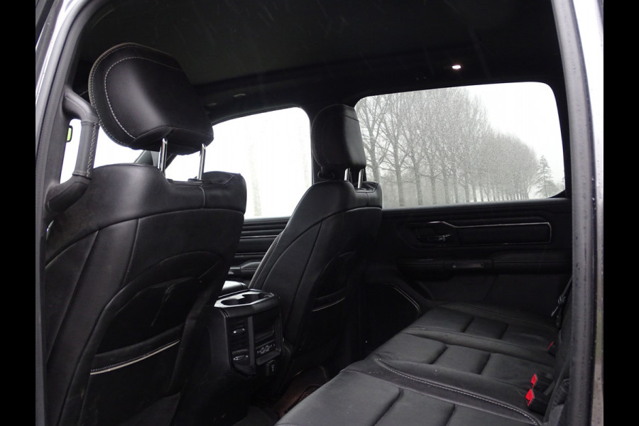 Dodge Ram 1500 5.7 V8 4x4 Crew Cab Limited