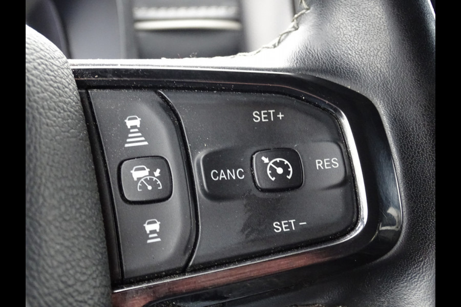 Dodge Ram 1500 5.7 V8 4x4 Crew Cab Limited