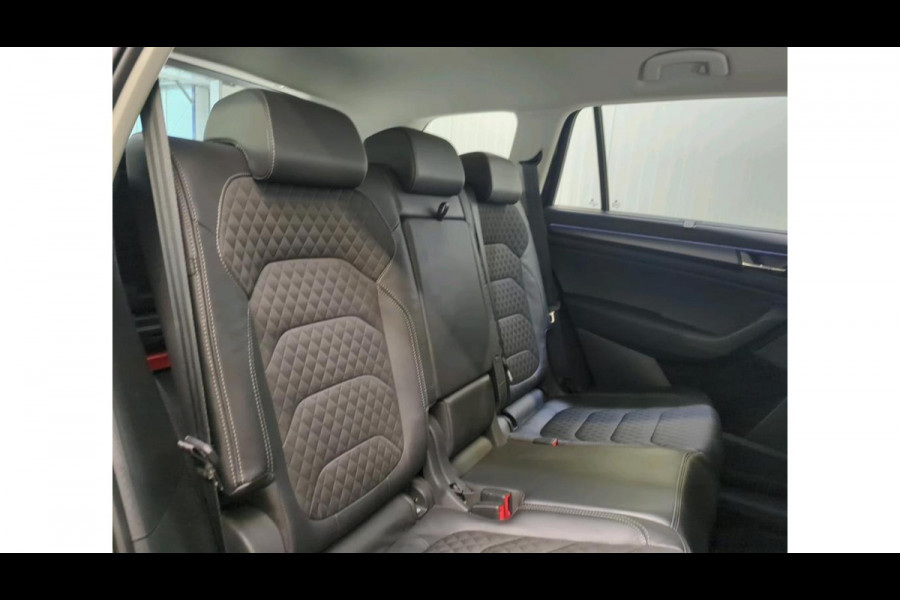 Škoda Kodiaq 1.5 TSI Business Edition | Trekhaak | Navigatie |
