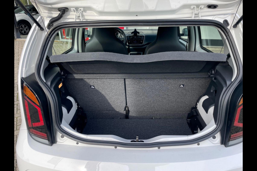 Volkswagen up! 1.0 BMT move up! , 5 Deurs , Airco,