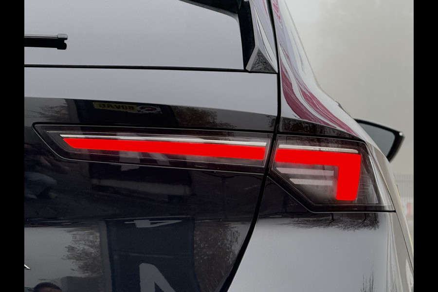 Opel Astra BWJ 12-2022 | 1.2 131PK! Bus. Edition | CAMERA | NAVI | CLIMA | CARPLAY | AD CRUISE | PDC 2X | STOELVERW | STUURWIELVERW |