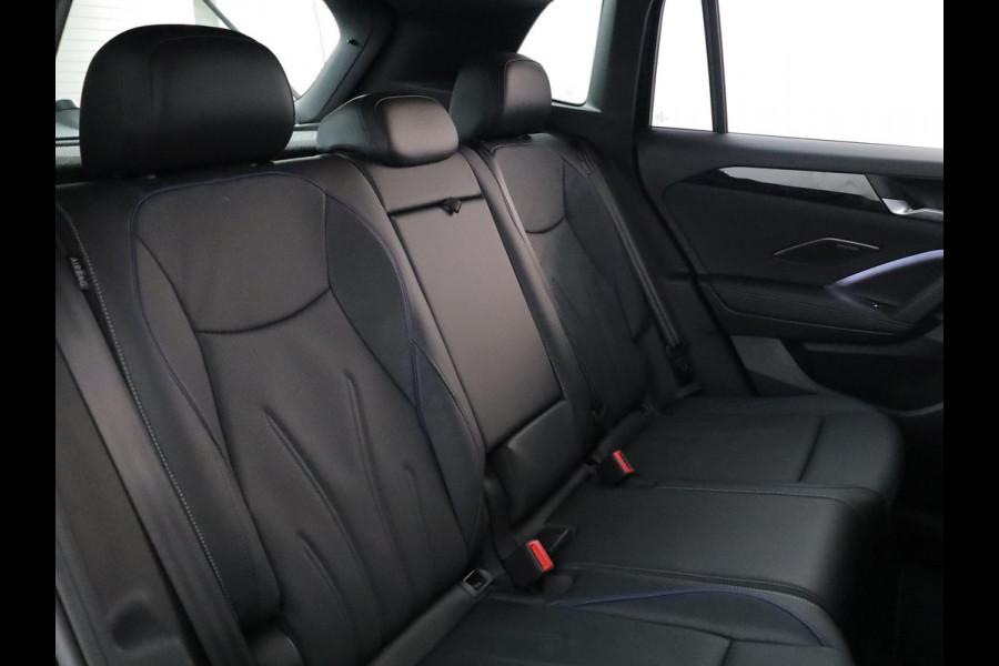 Volkswagen Tiguan 1.5 eHybrid R-Line Business 272pk| el. trekhaak| leer| 20'LMvelgen| Camera| Head-up display