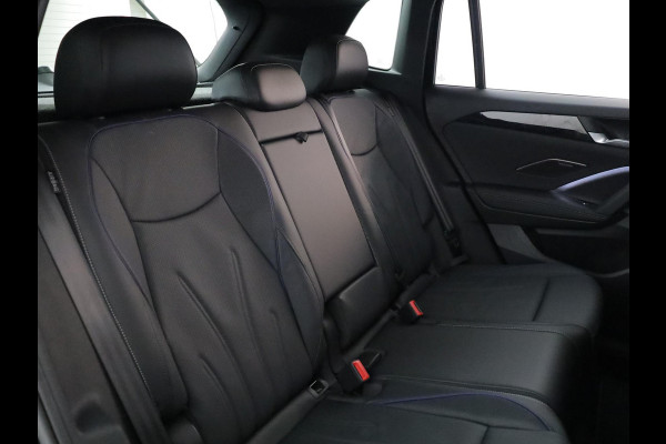 Volkswagen Tiguan 1.5 eHybrid R-Line Business 272pk| el. trekhaak| leer| 20'LMvelgen| Camera| Head-up display