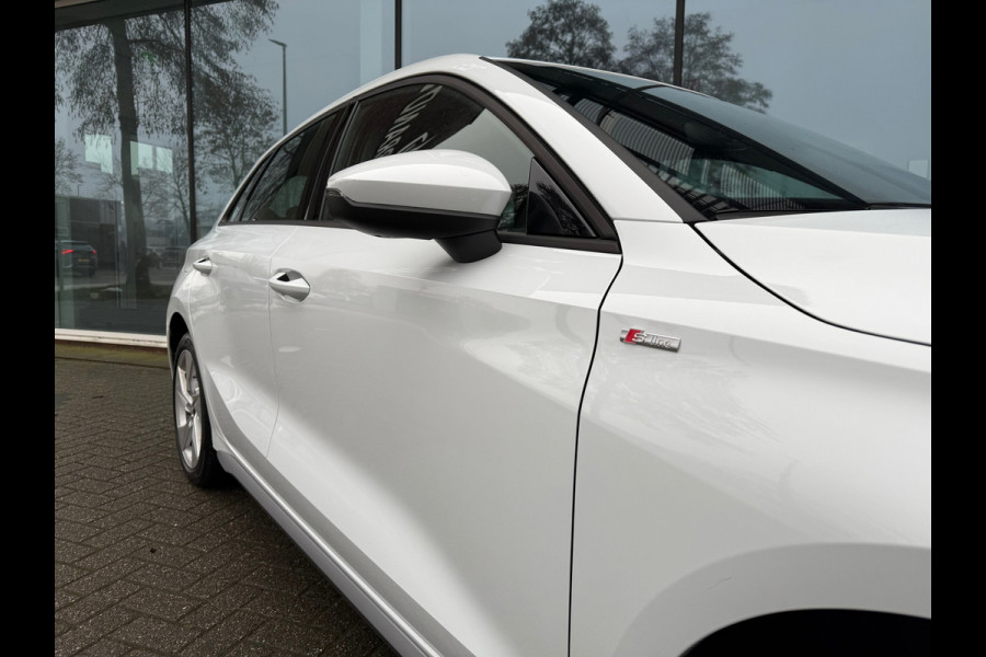 Audi A3 Sportback 40 TFSI e Advanced edition S Line - Automaat - Navi - Winterpakket