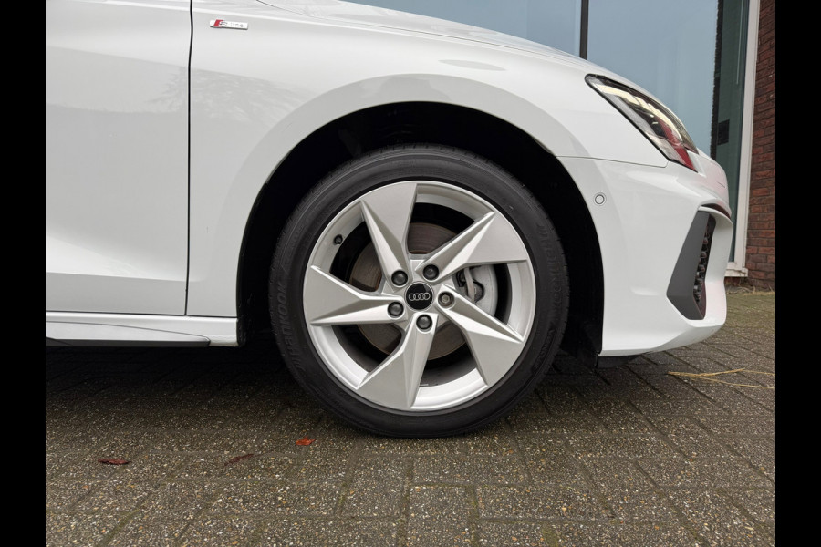 Audi A3 Sportback 40 TFSI e Advanced edition S Line - Automaat - Navi - Winterpakket