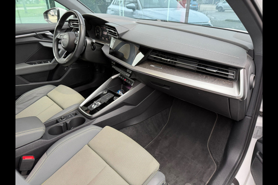 Audi A3 Sportback 40 TFSI e Advanced edition S Line - Automaat - Navi - Winterpakket