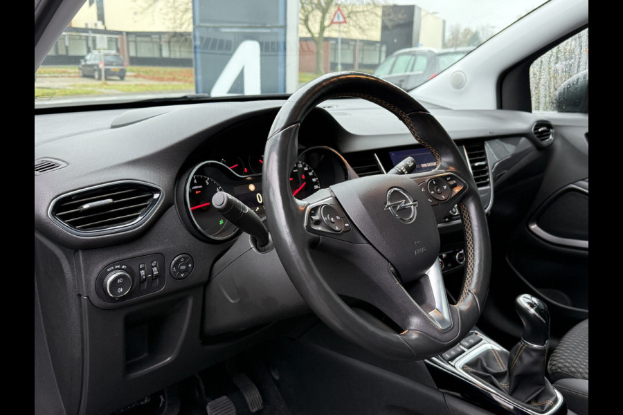 Opel Crossland X BWJ 2018 | 1.2T 111pk Innovation | PANO DAK | CAMERA | CLIMA | NAVI | PRIVACY GLASS | SPORTSTOELEN | WINTERPAKKET | CARPLAY