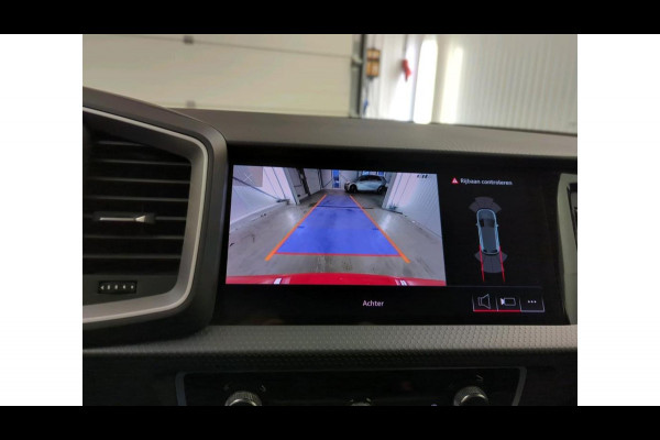 Audi A1 Sportback 30 TFSI S-Edition | Achteruitrijcamera | Cruise Control | Carplay |