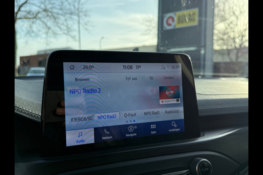 Ford FOCUS Wagon BWJ 11-2020 | 1.5T 150PK Vignale AUTOMAAT | LEER | PANO DAK | TREKHAAK | CAMERA | CLIMA | NAVI | LED | PDC 2X | CARPLAY