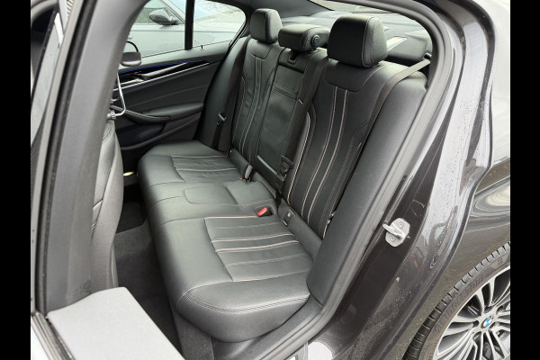 BMW 5 Serie 520i Executive Edition | Navigatie | Lederen Bekleding | 18 Inch Lichtmetalen Velgen | Cruise Control |